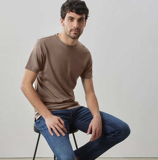 Robert Barakett Tee | Pottery