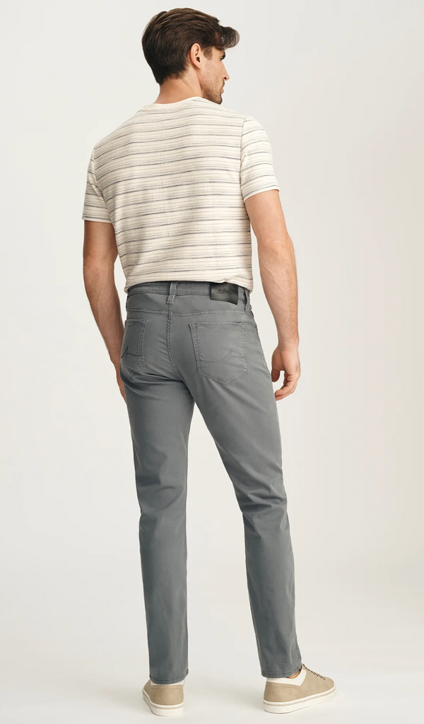 34 Heritage Courage Straight Leg Pants In Slate Twill