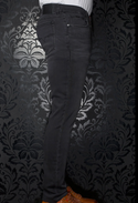 Au Noir Jean Johnny SKD, Dark Gotham
