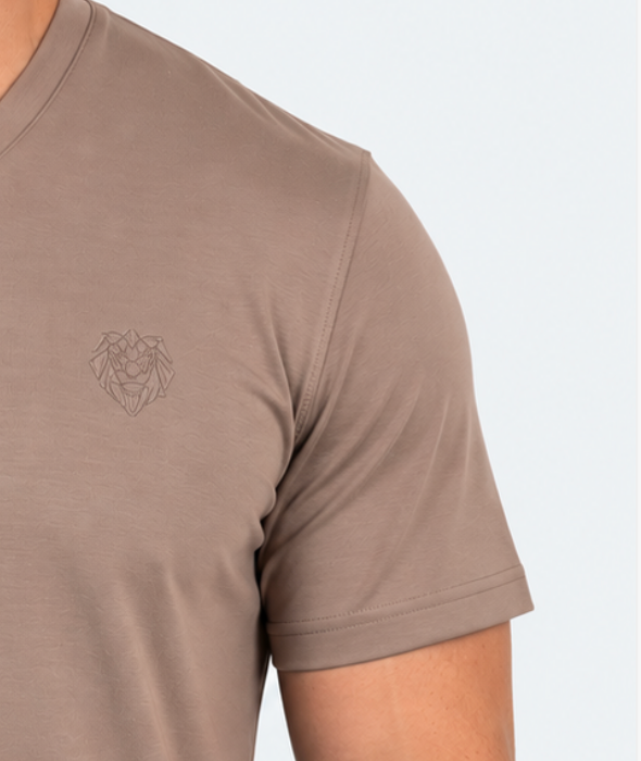 Maceoo V-Neck SS Short Sleeve Unknown | Brown